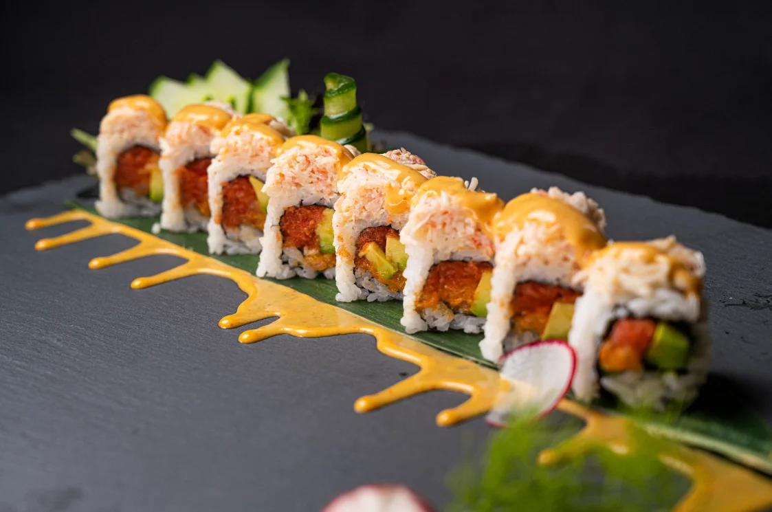 OLYMPUS - chikuwan 100 Hibachi&Sushi - 100 Sushi & Hibachi