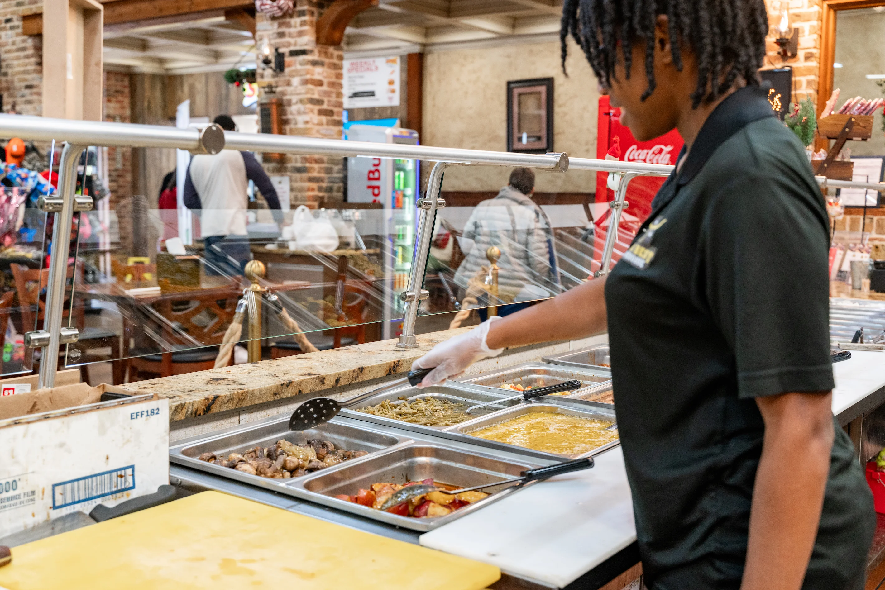 Texas Best Worker serving food