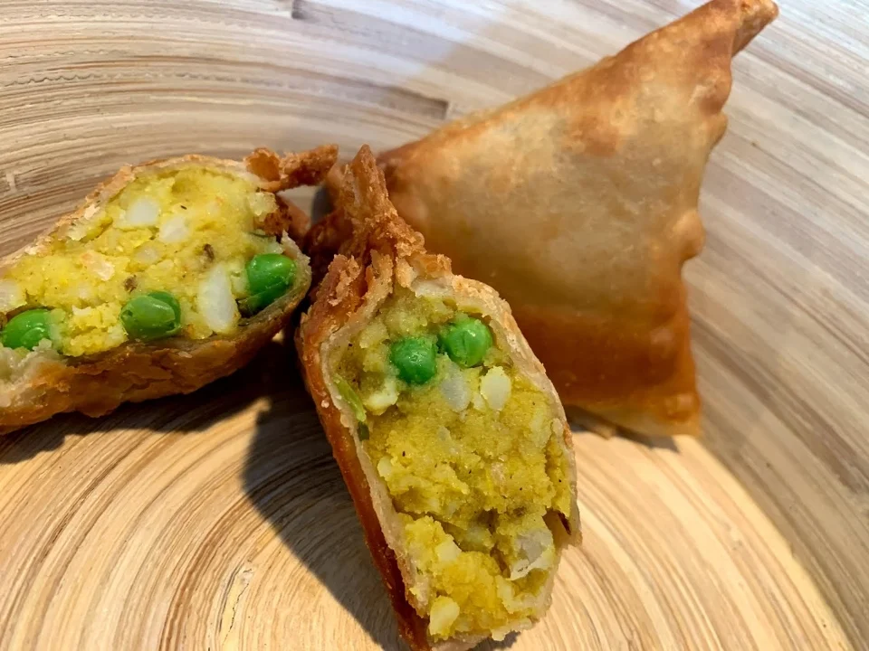 Samosa (Vegan)