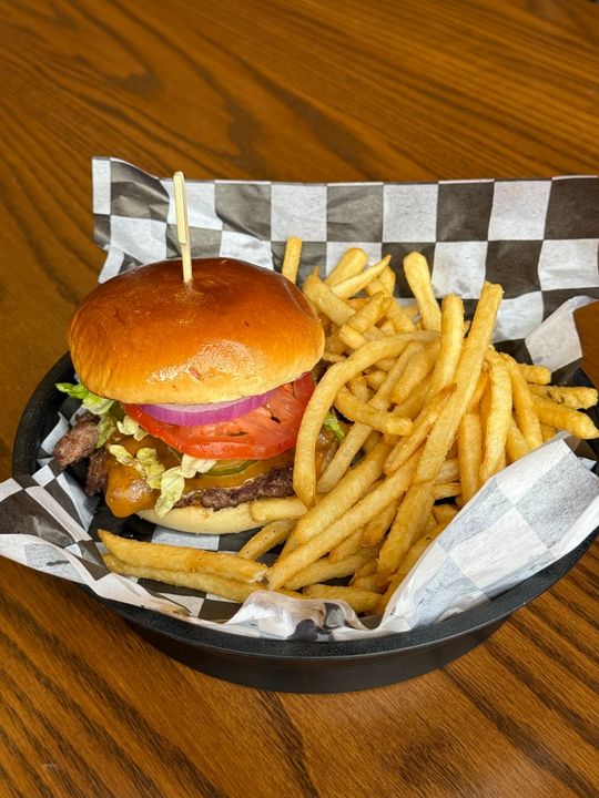 Manny's Sports Bar