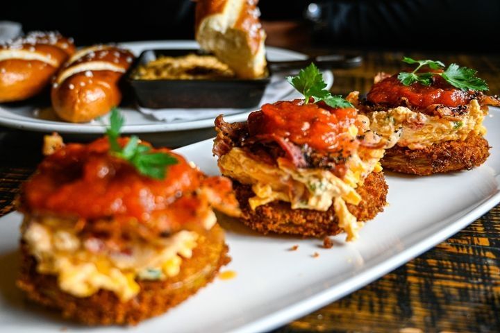 Stillwaters Tavern Bexley - TAVERN BURGER