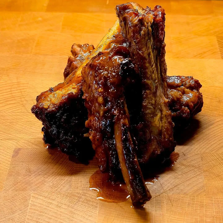 Savory barbecue ribs glazed with sauce