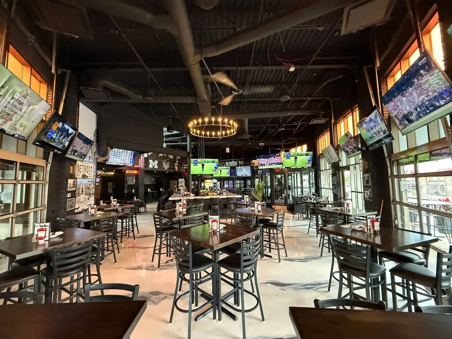 OLD DETROIT BAR & GRILLE ROCHESTER HILLS