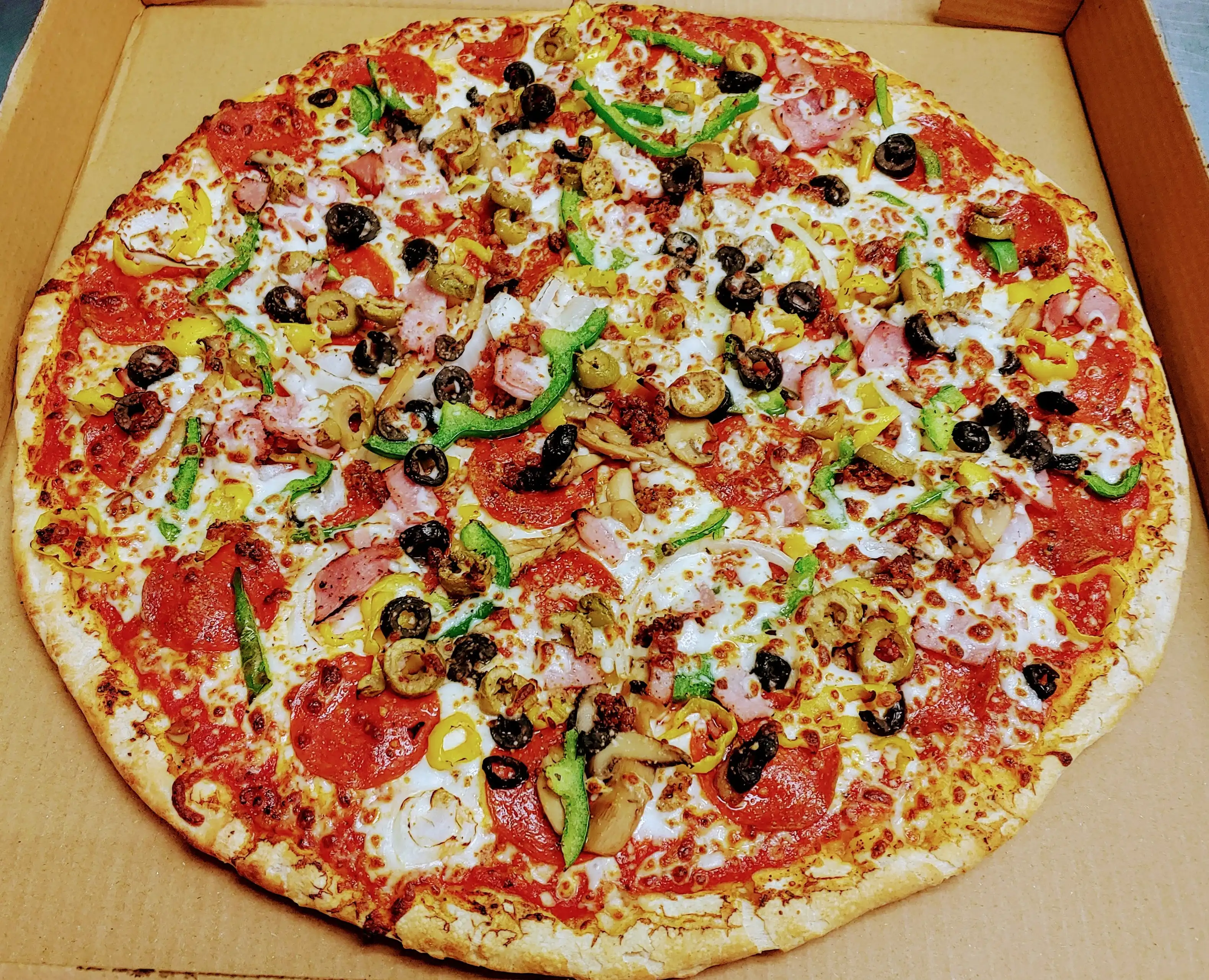 Sayni Team - Pizza & Döner 11703 Hamlin Boulevard - 16" GARLIC STEAK PIZZA+