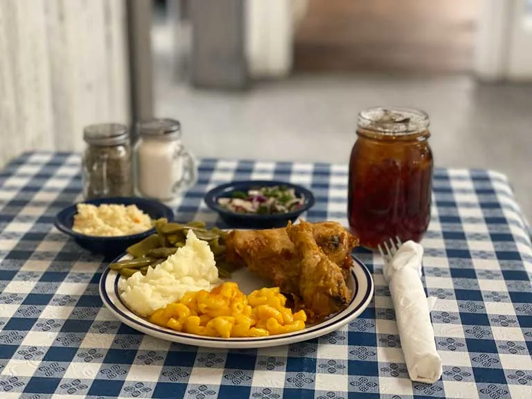 Fried chicken with sides and drink