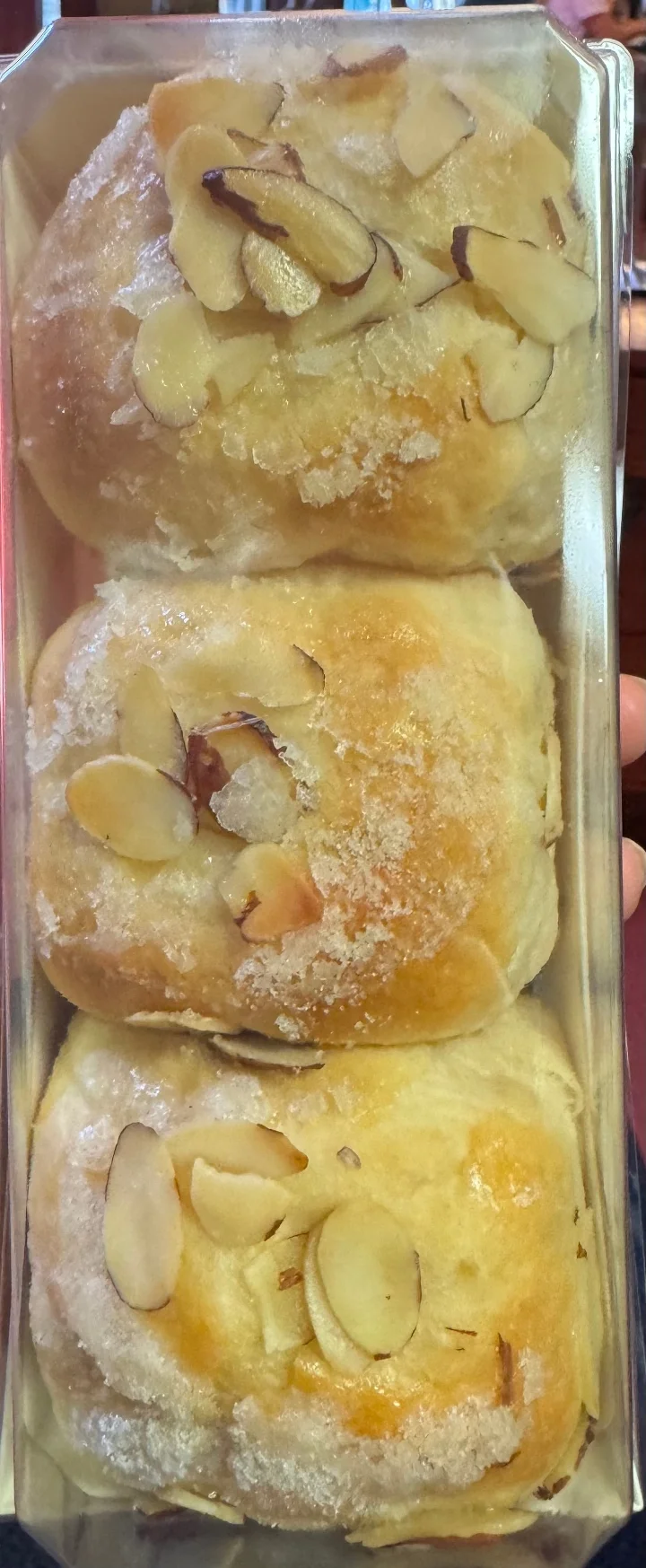 Almond sweet bread