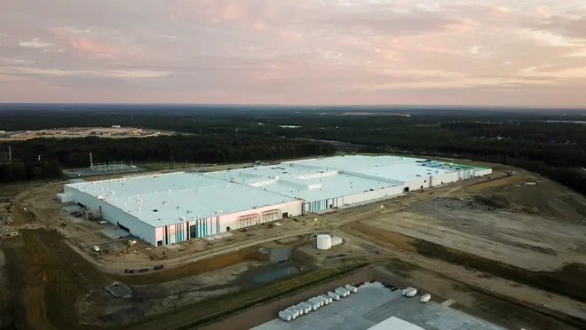 New Carlisle, GM, Samsung Battery Plant