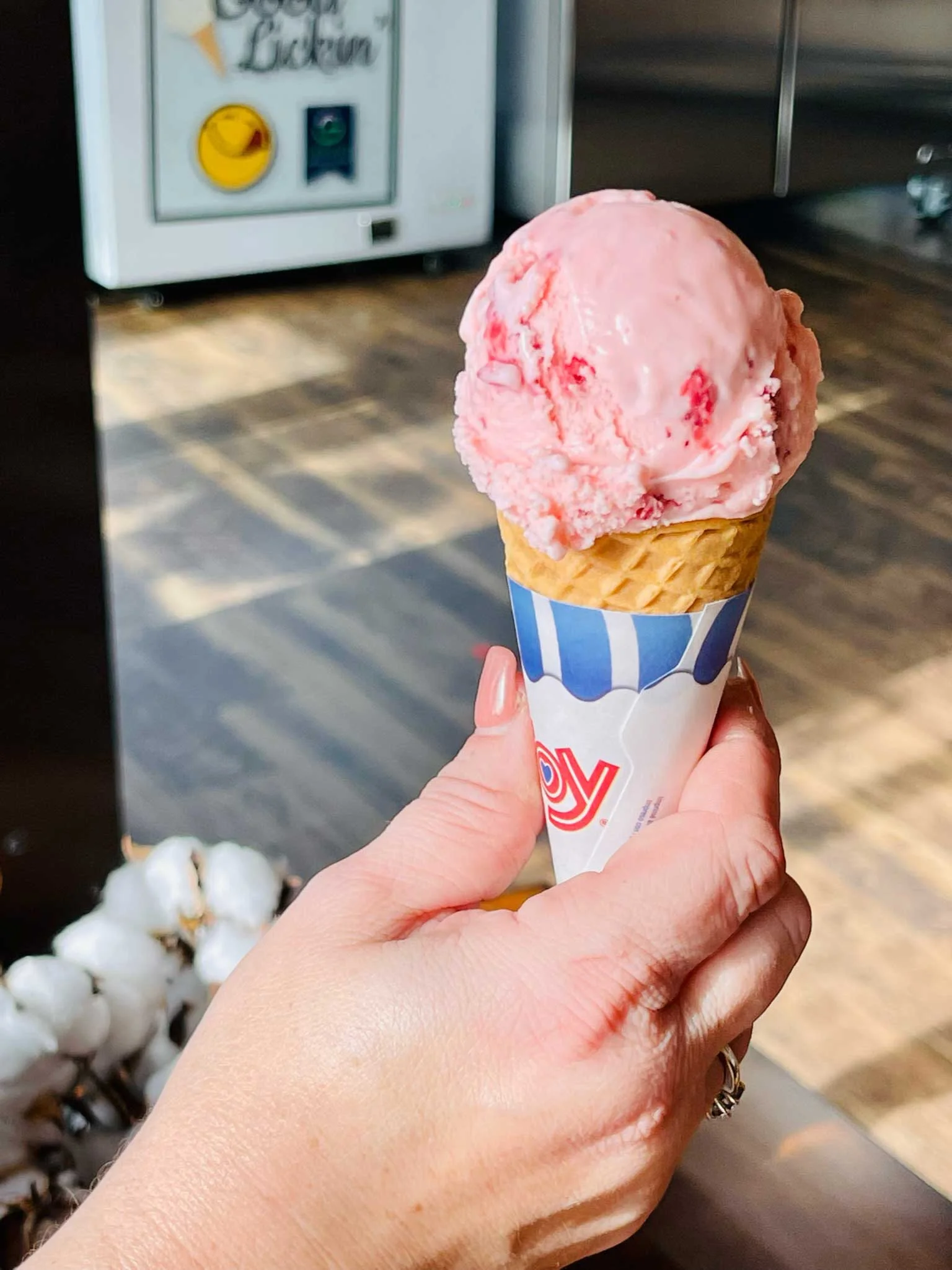 Ice cream cone