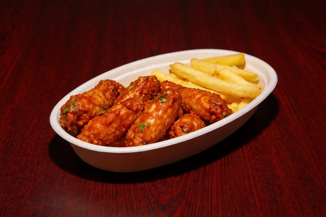 Buffalo Wings with Fries