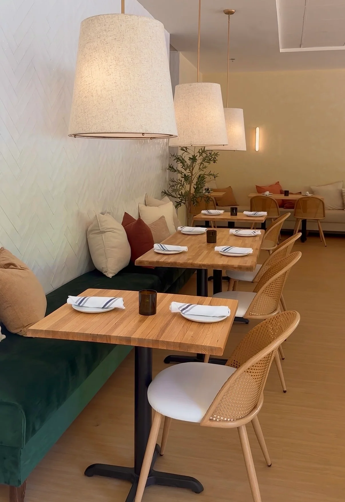 Delicious gourmet burger with fresh toppings on a wooden table