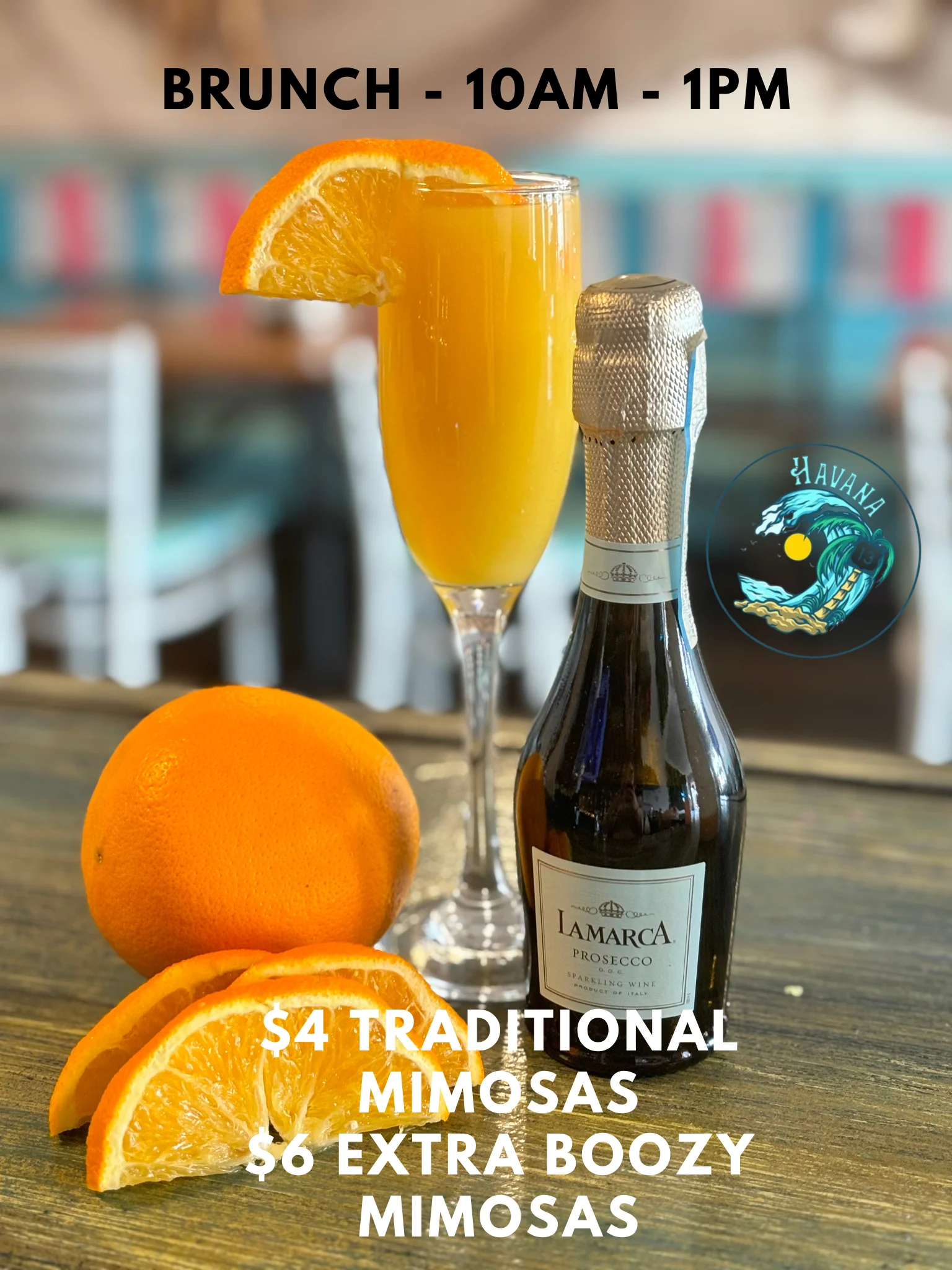 Refreshing mimosas for brunch with orange slices