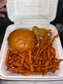 Photo from Elias L.'s review