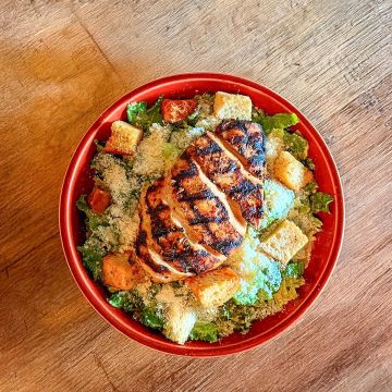 CLASSIC CAESAR SALAD