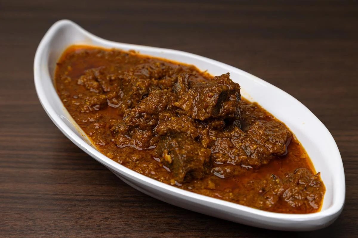 Burmese Beef Curry [အမဲသားဆီပြန်]