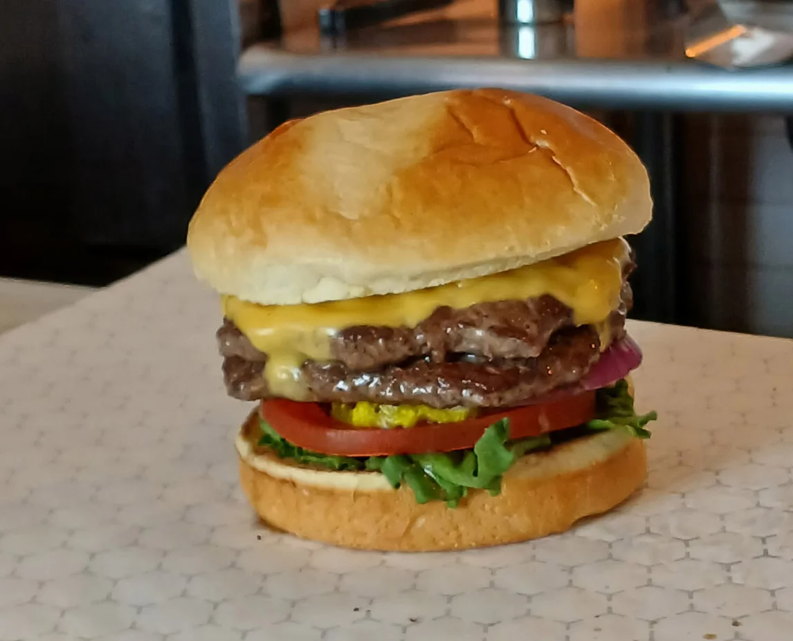 Burger Fresh cheeseburger