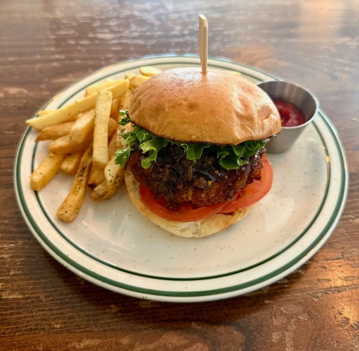 CRAB CAKE SANDWICH at Ardsley Station