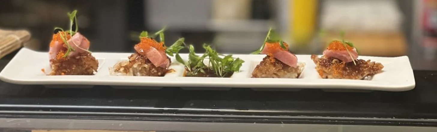 Japanese sushi platter with tuna and roe
