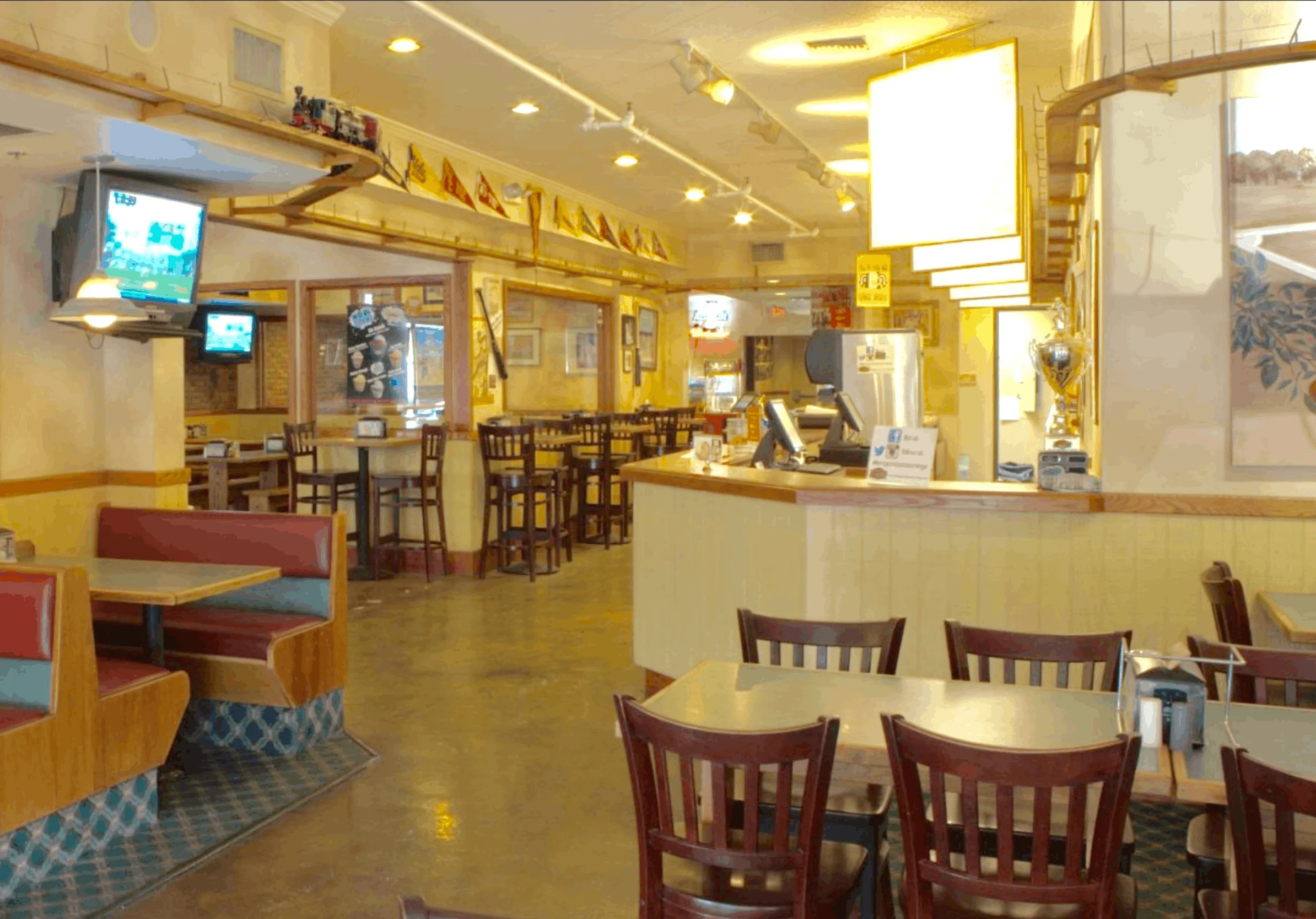 The interior of Lamppost Pizza