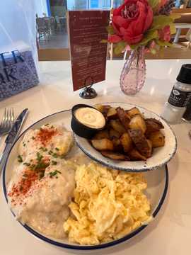 Photo from Debbie M.'s review
