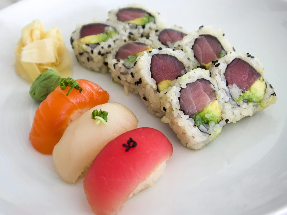 Tuna Avocado Combo