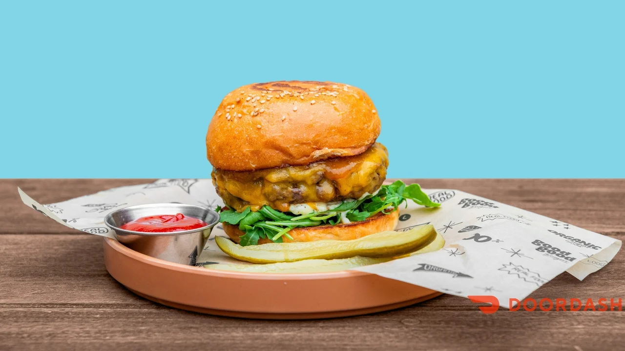 Elk Cheeseburger