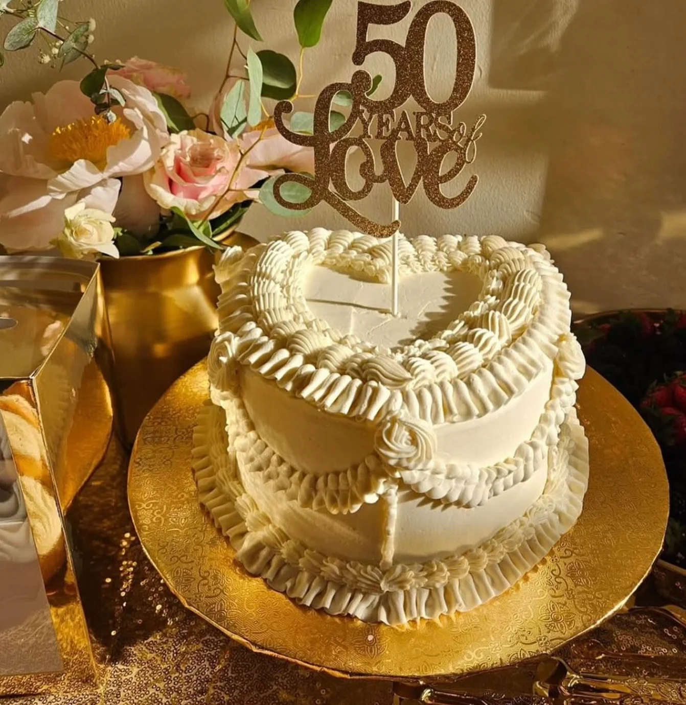 Custom cake in Riverside California