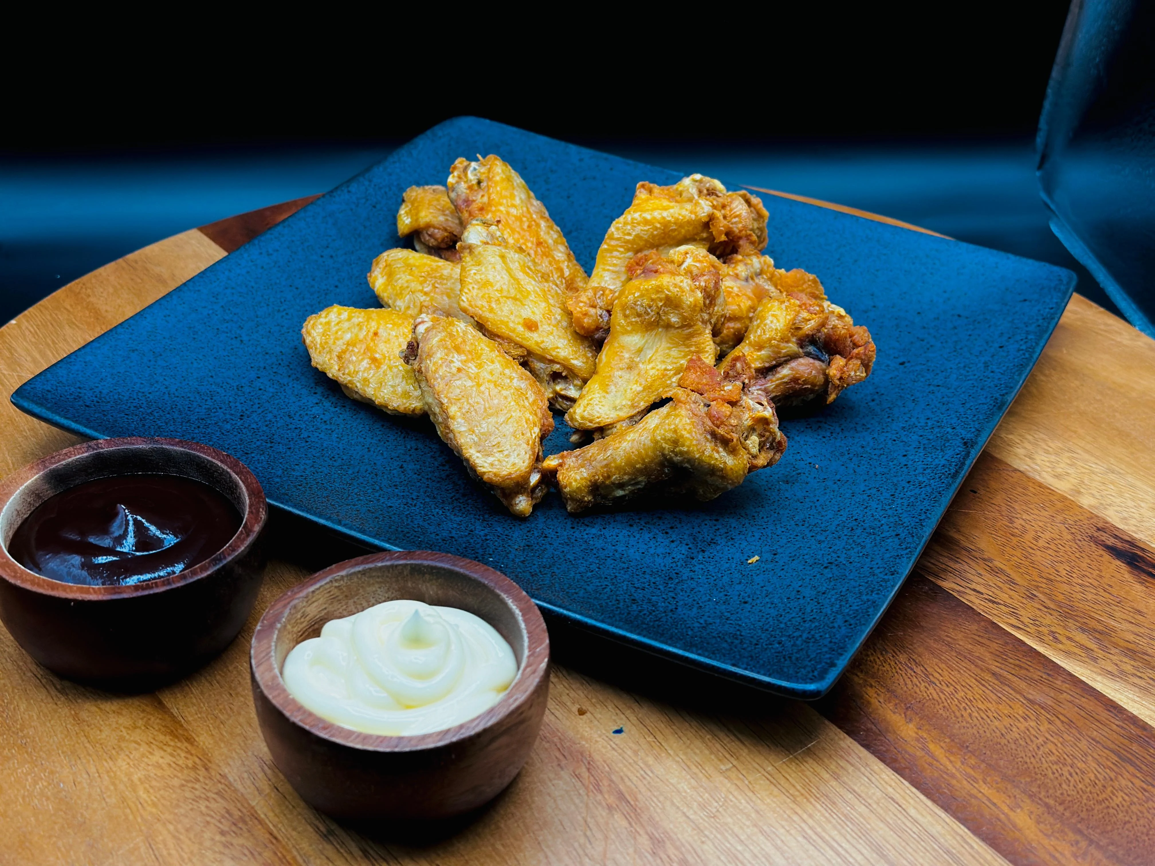 6 PC Fiesta Wings