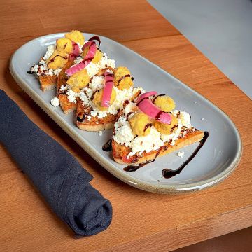 MEDITERRANEAN BRUSCHETTA