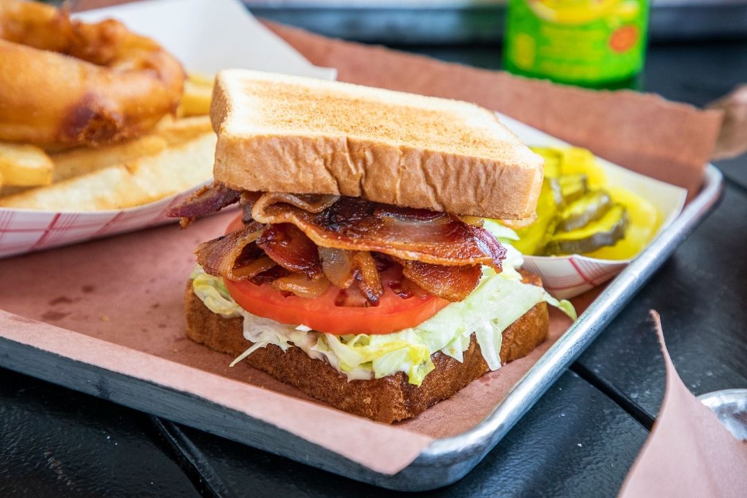 BLT