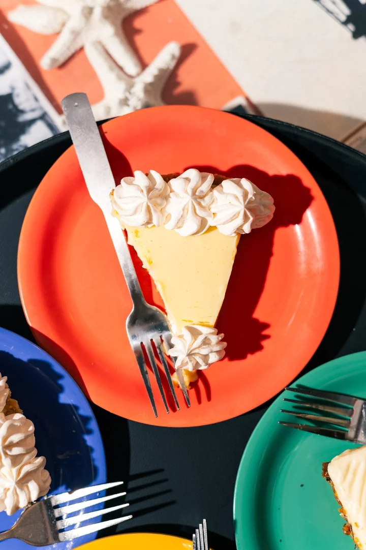 KEY LIME PIE SLICE