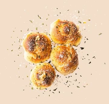 Scottsdale - Cheesy Garlic Truffle Knot