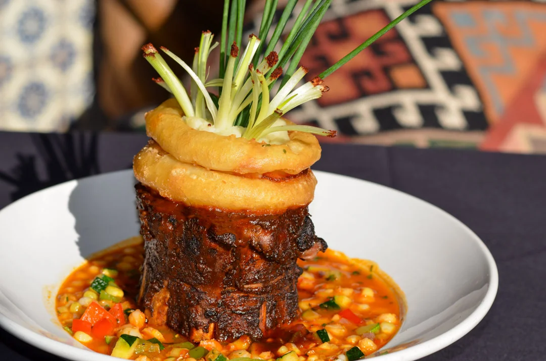 CROWN ROAST BARBECUED SPARERIBS