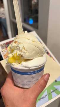 Photo from Alli Y.'s review