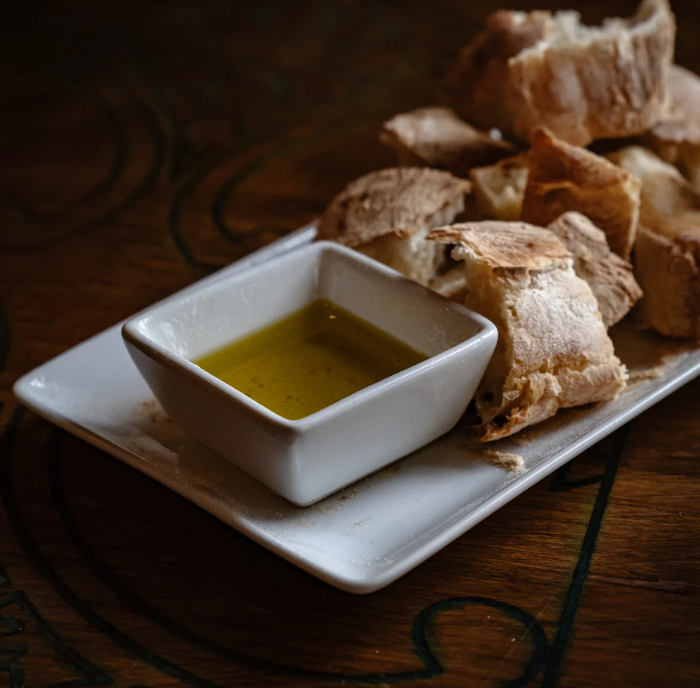 Ciabbiata with Oliamo Cold Pressed Extra Virgin Olive oil