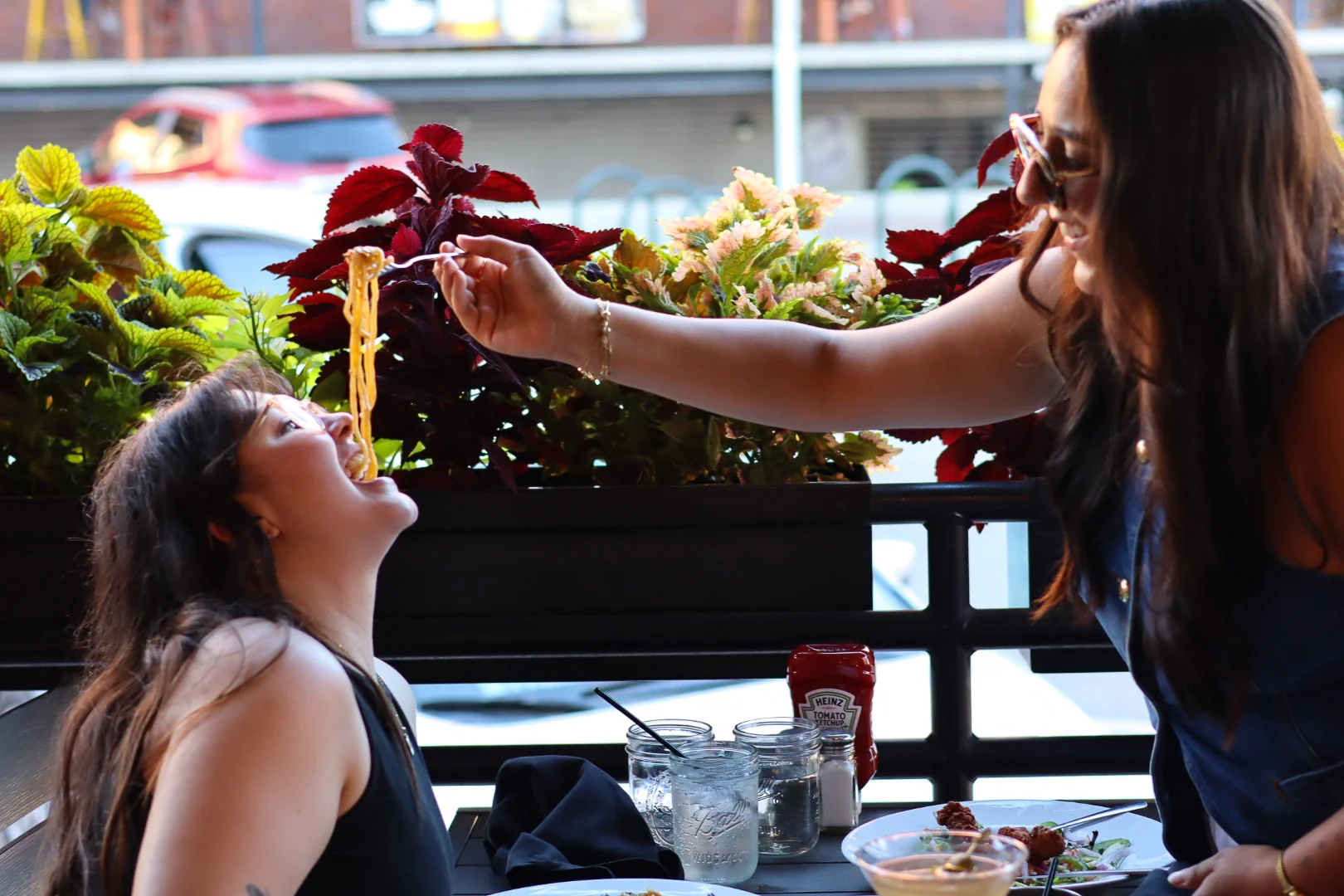 Get hungry. At LeadBelly, we serve up the best burgers, pub food, and bold comfort classics that Lincoln has to offer. 