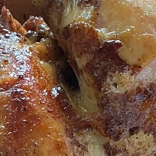 POLLO ENTERO/WHOLE CHICKEN/ 2 large sides/2 sauces