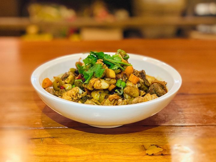 酸辣椒焖鸡 Braised Chicken with Sour Chili