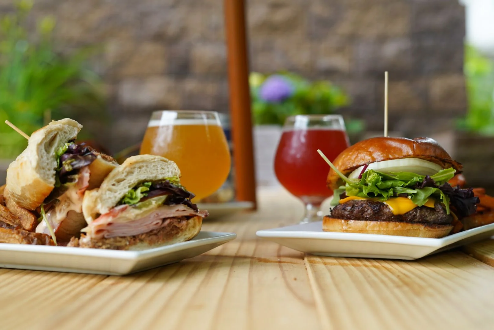 Gourmet burgers and sandwiches with craft beers