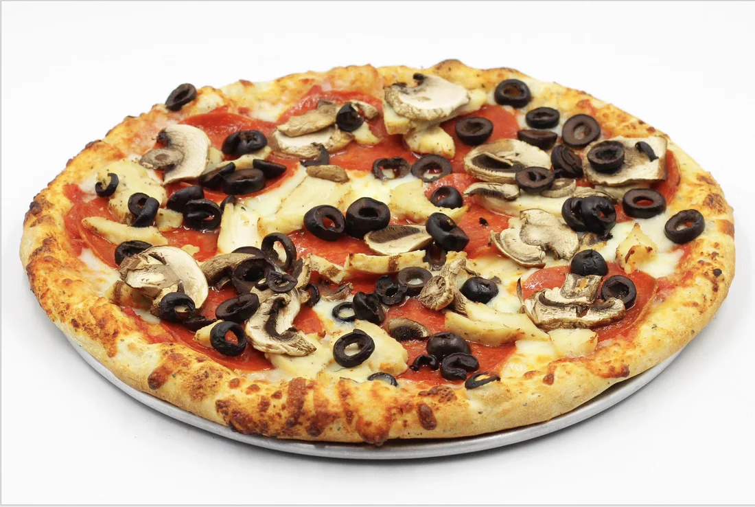 Peppy Chicken Pizza