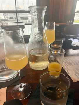 Photo from Chele L.'s review