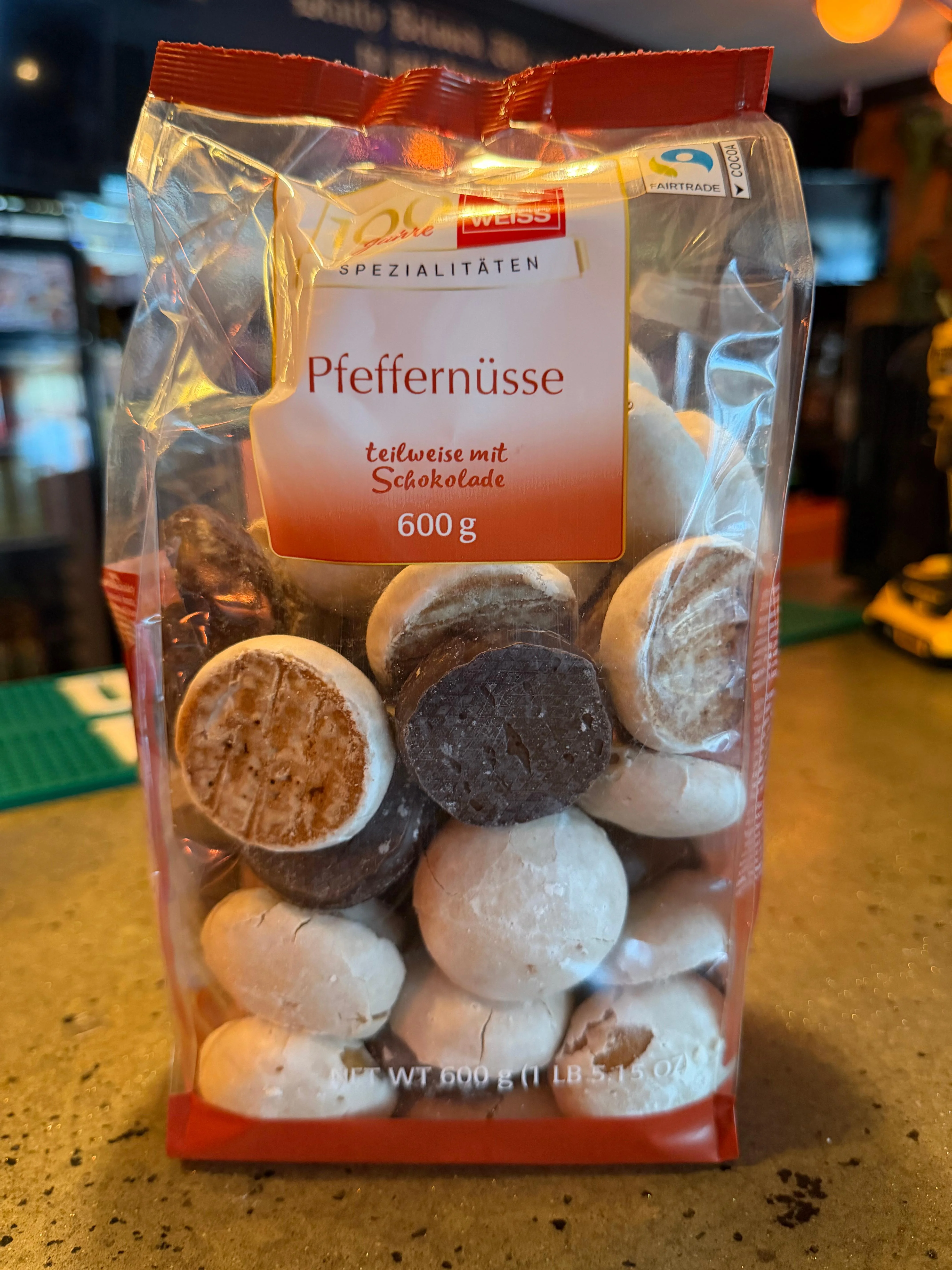 WEISS LARGE PFEFFERNUESSSE