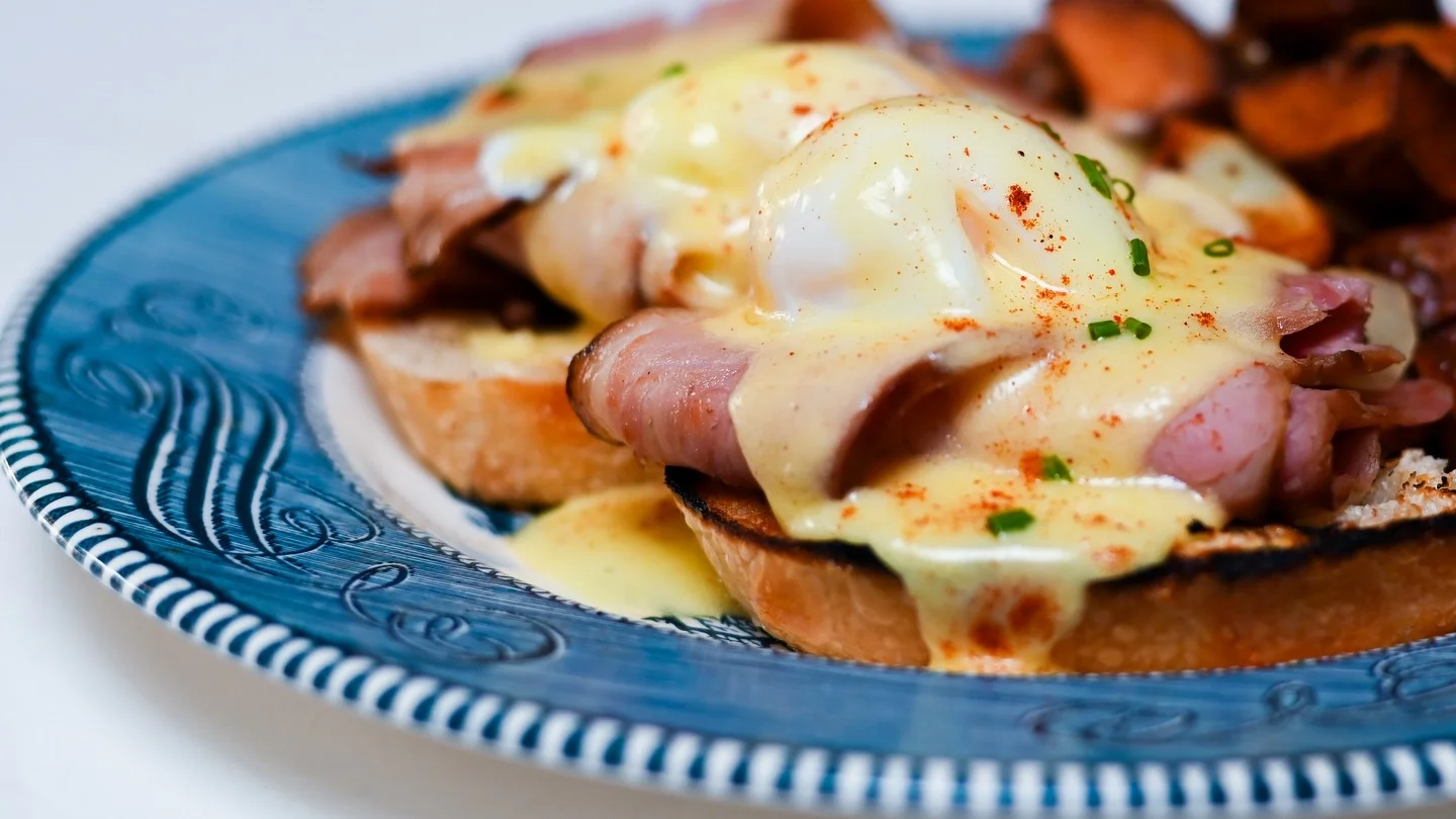 Traditional Benedict Plate