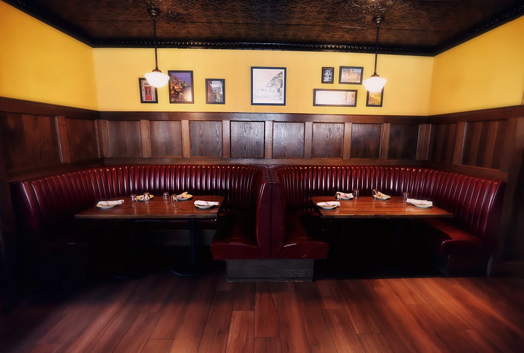 Andiamo booths
