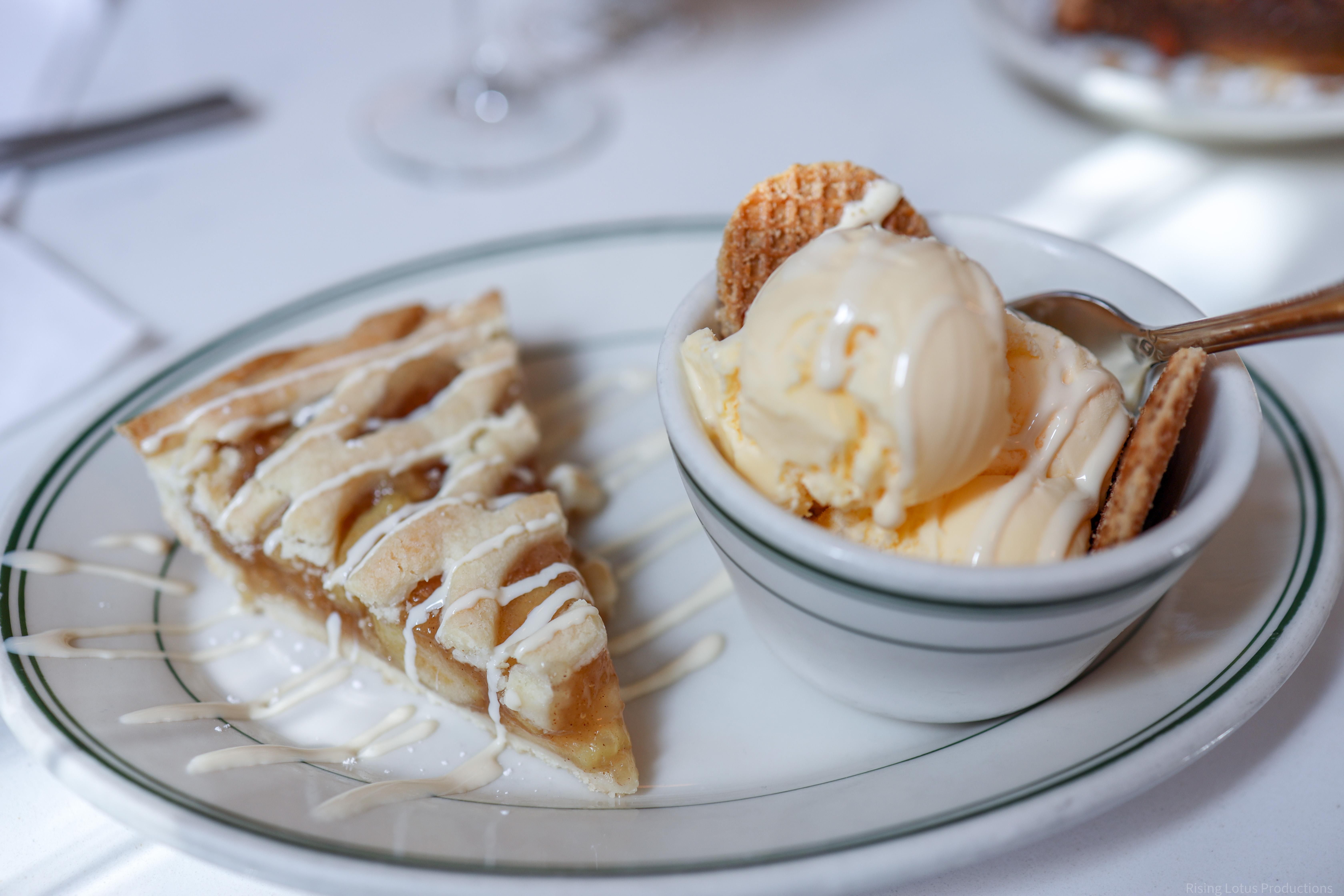APPLE PIE at Little Duck Diner
