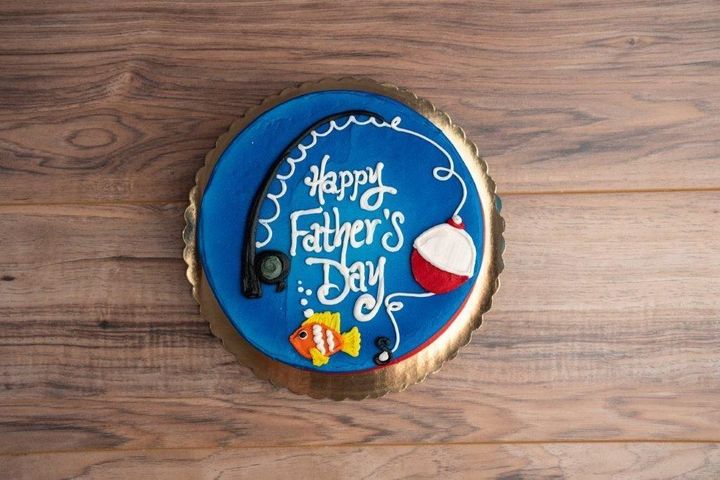 Gone Fishing Cake - serves 20