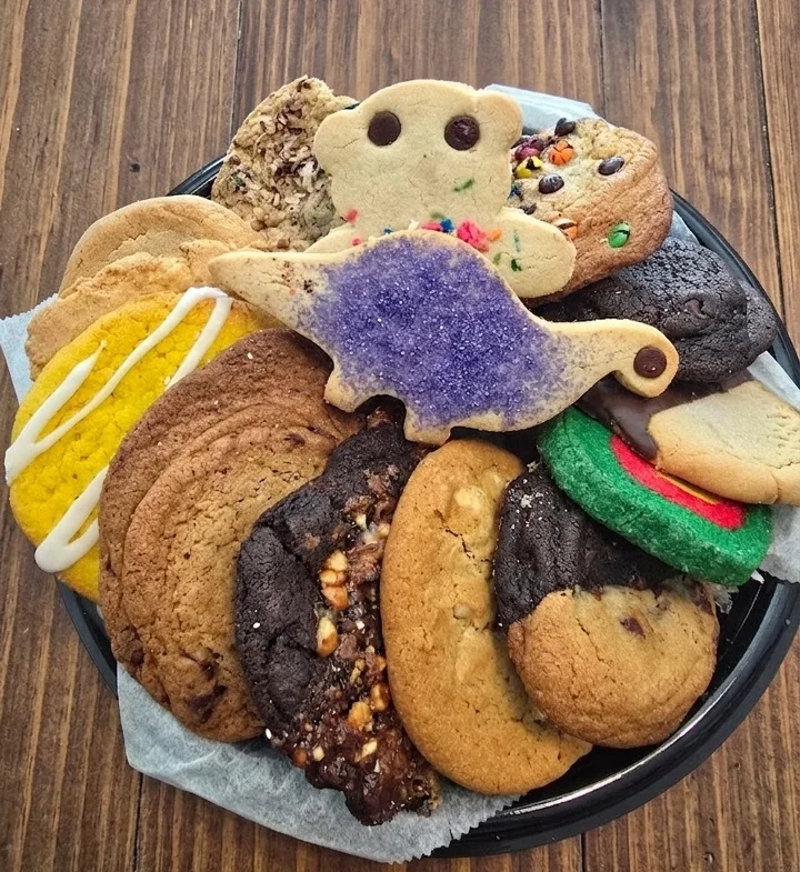 Assorted Deluxe Cookies