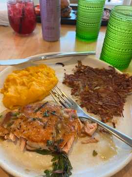 Photo from Deanna B.'s review