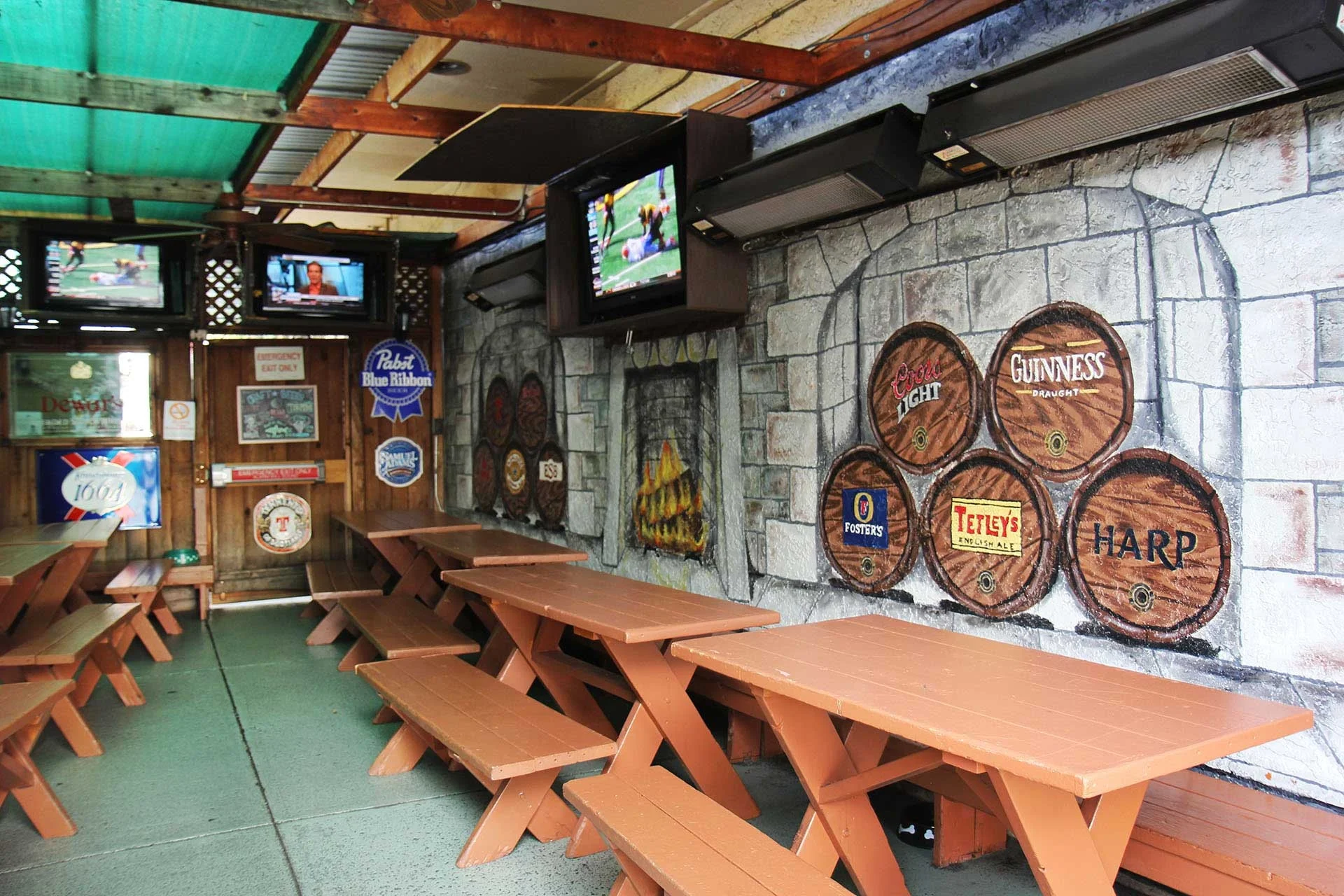 Bar photo 2