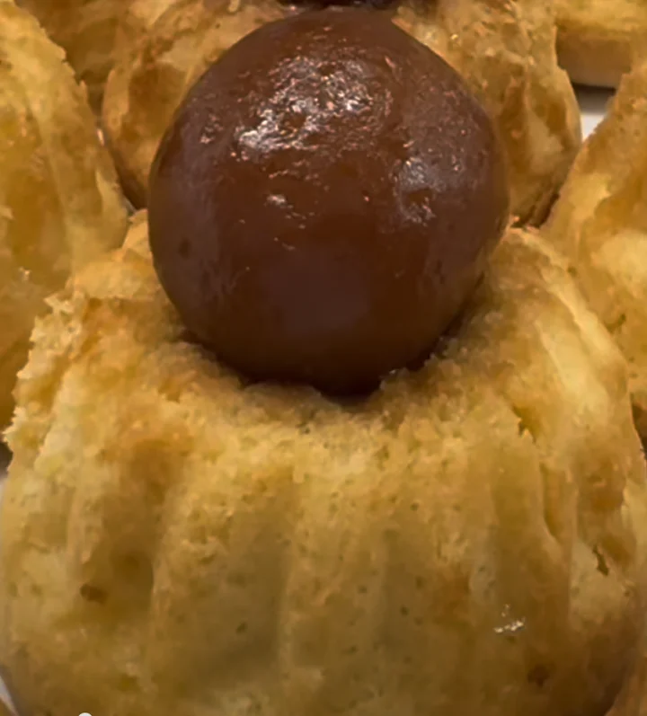 Gulab Jamun Cake