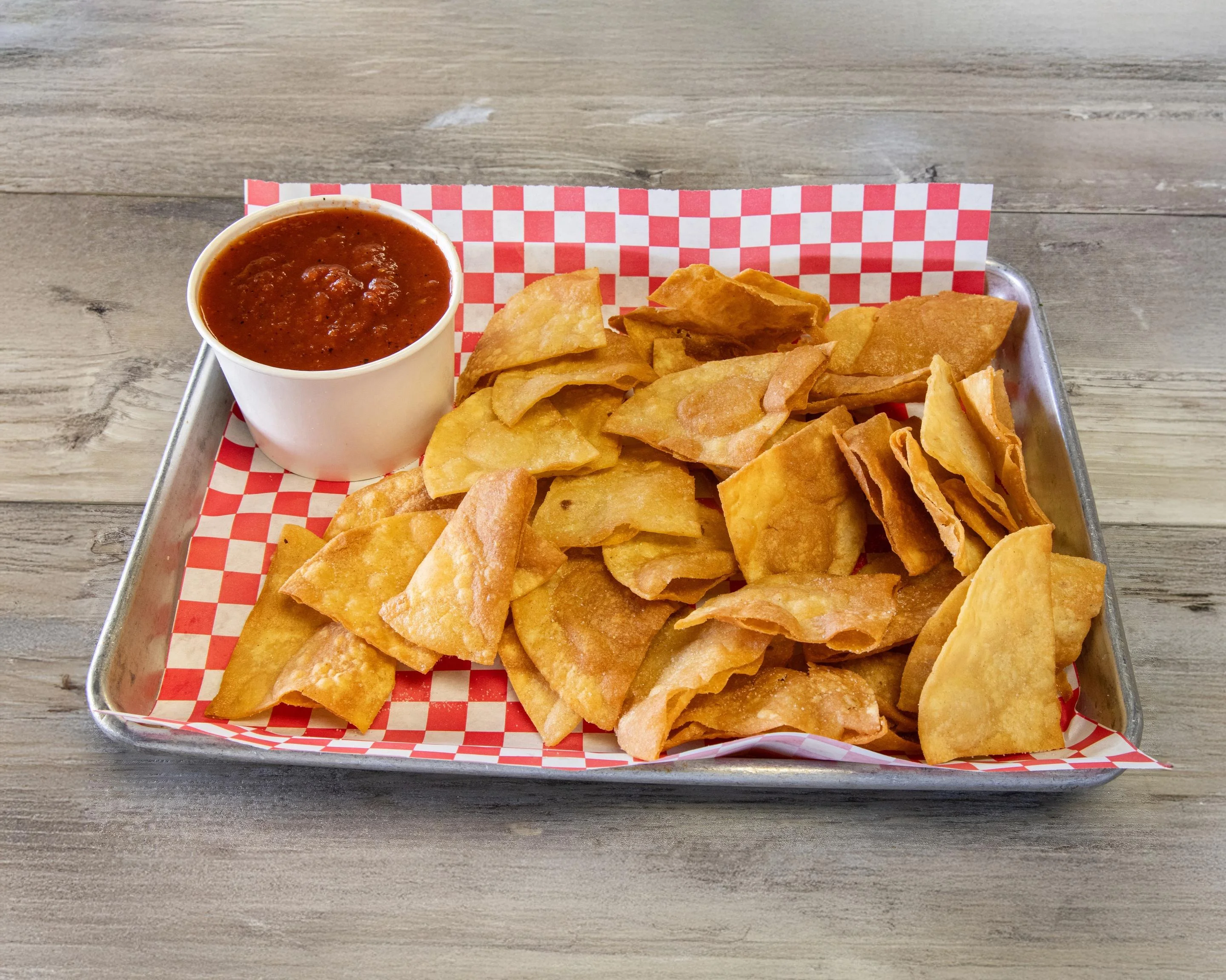 Hand-Cut Chips & Salsa